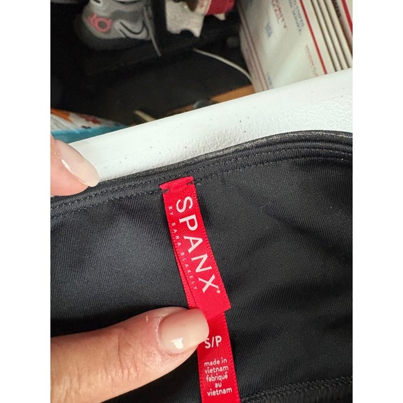 Spanx Faux Leather Leggings High Waisted Tummy Control Black Small - Picture 3 of 5